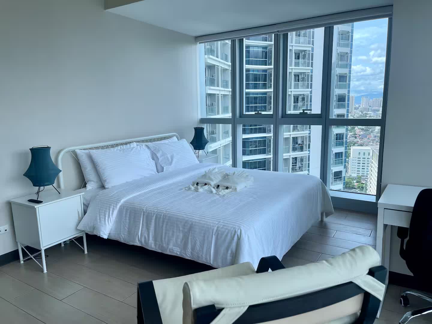 Uptown Parksuites Bedroom View
